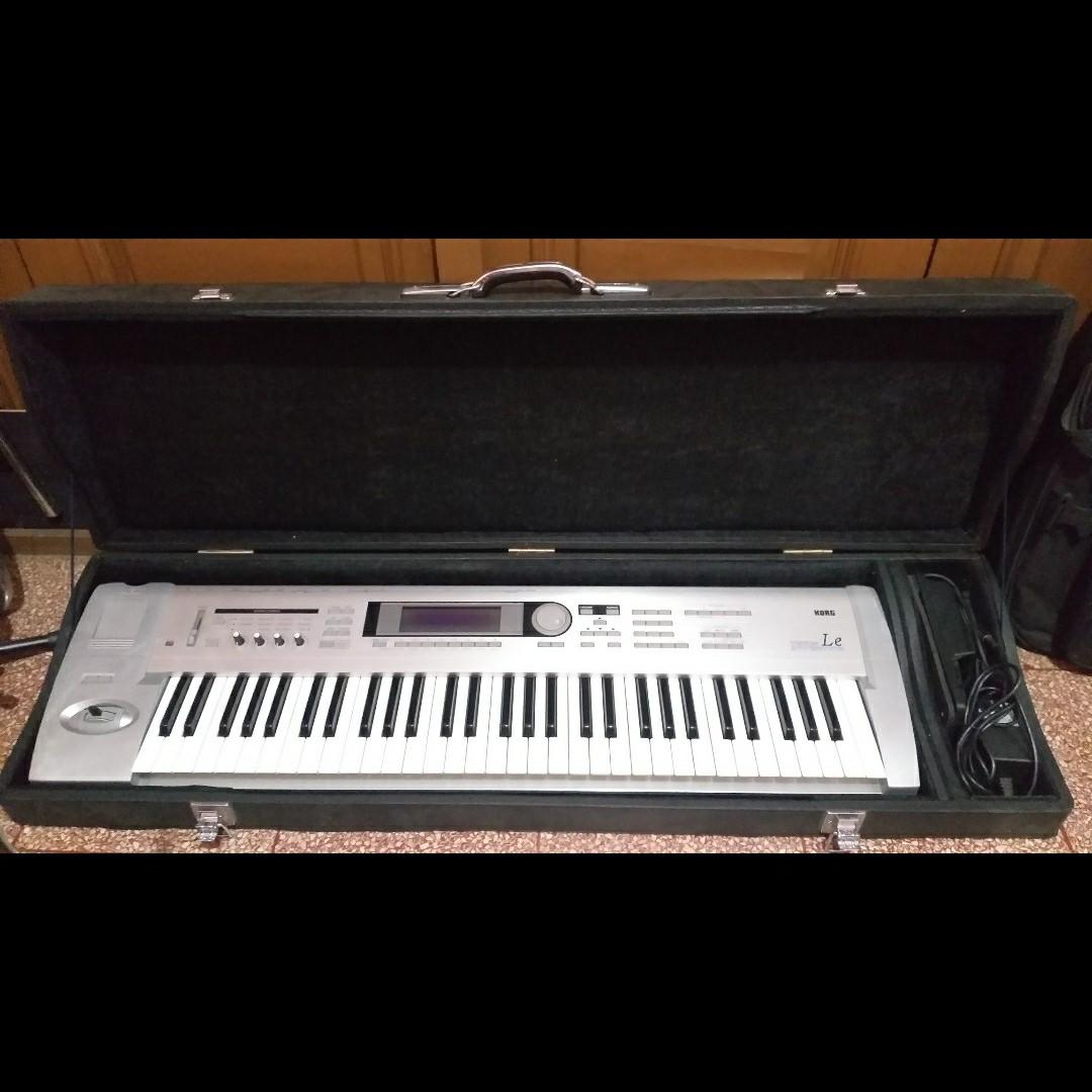 Keyboard triton Le workstation, Musik & Media, Alat di Carousell