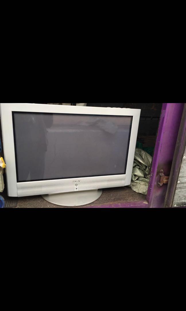 出售中古lcd Sony二手32吋電視 電視及其他電器 電視 其他電器 電視 Carousell