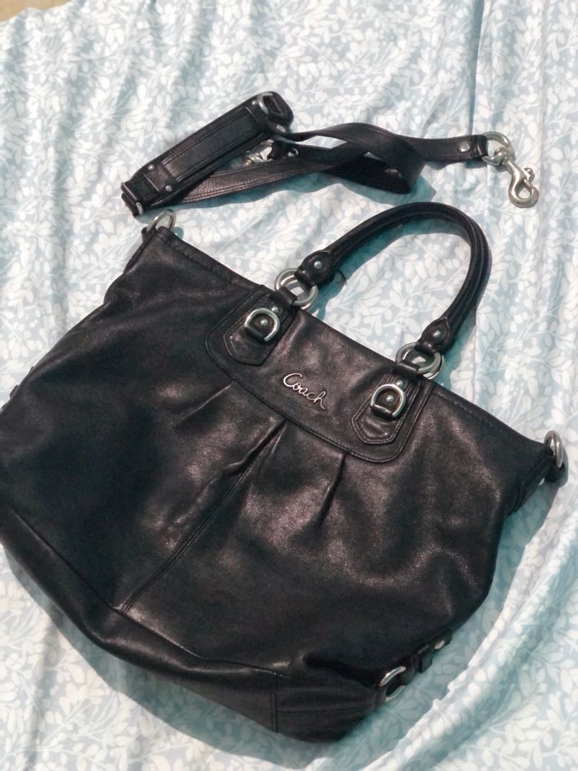 coach large leather tote