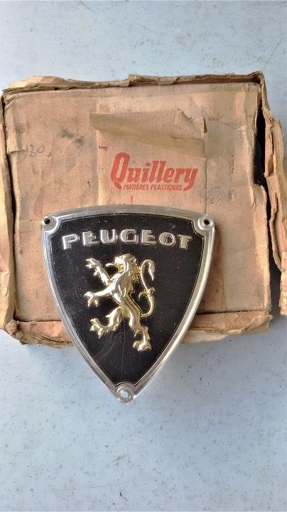 Peugeot 403 front grill badge, Auto Accessories on Carousell