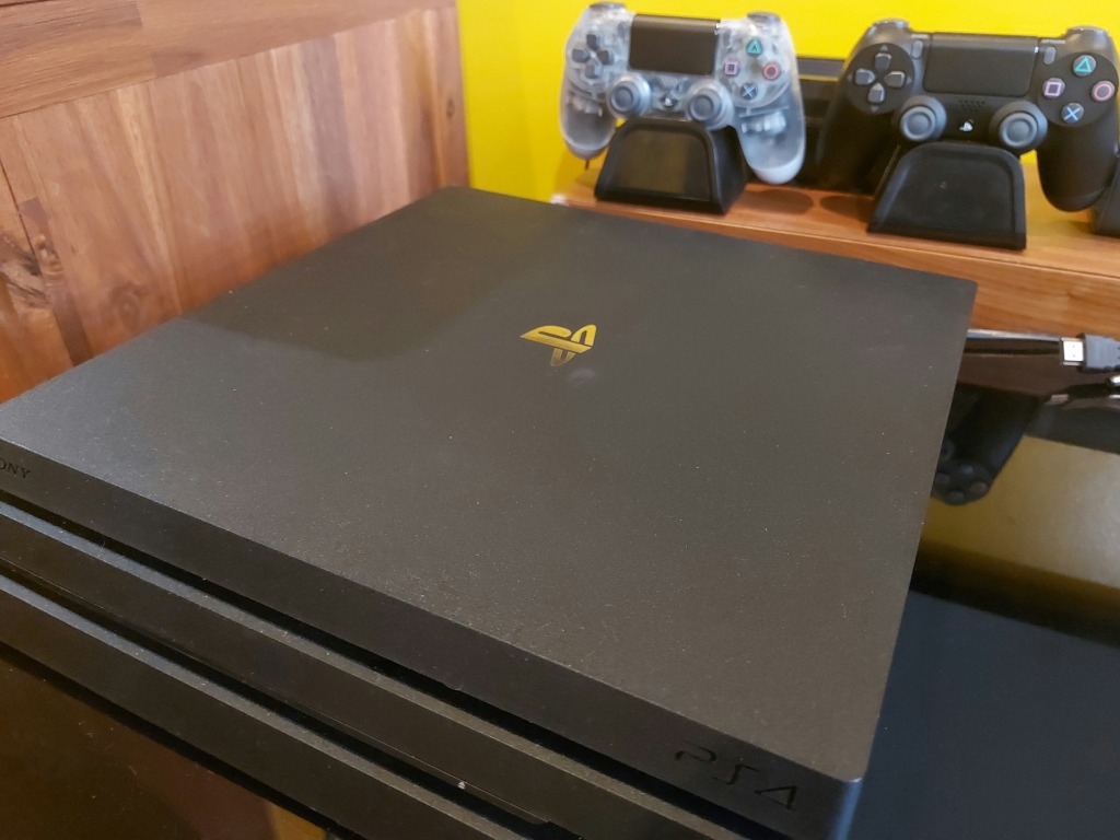 PS4 PRO 4TB JB 6.75 W FREE GAMES TV Home Appliances
