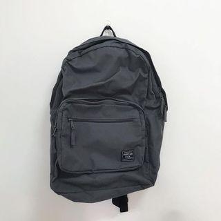 Spao 灰色後背包[九成新]
