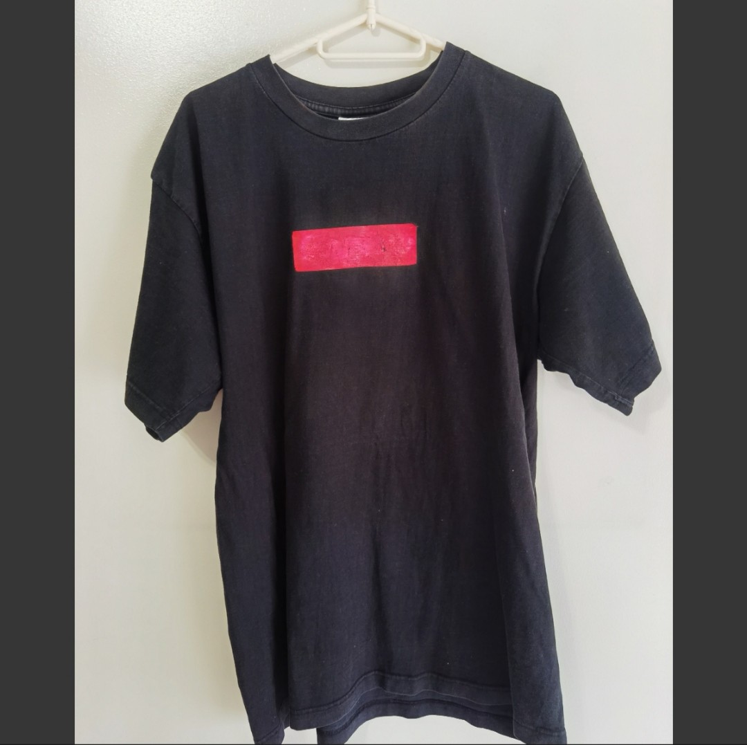 Supreme black shirt red box logo hot sale