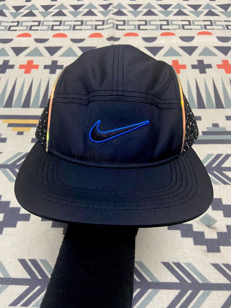 Supreme x top nike cap