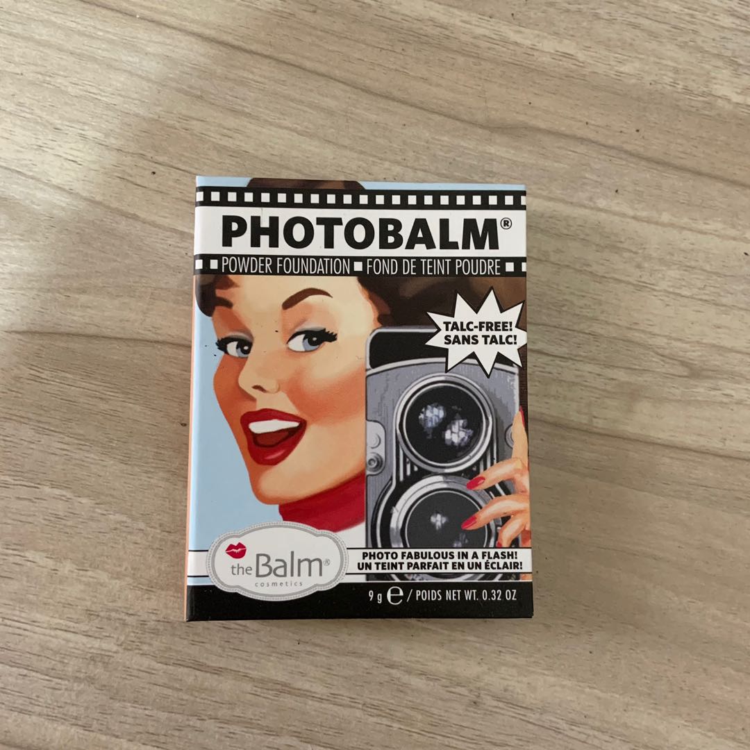 The Balm Powder Foundation shade Medium, Kesehatan & Kecantikan, Rias