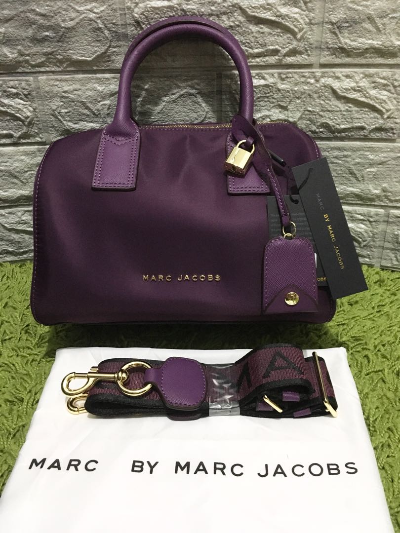 marc jacobs mini camera bag