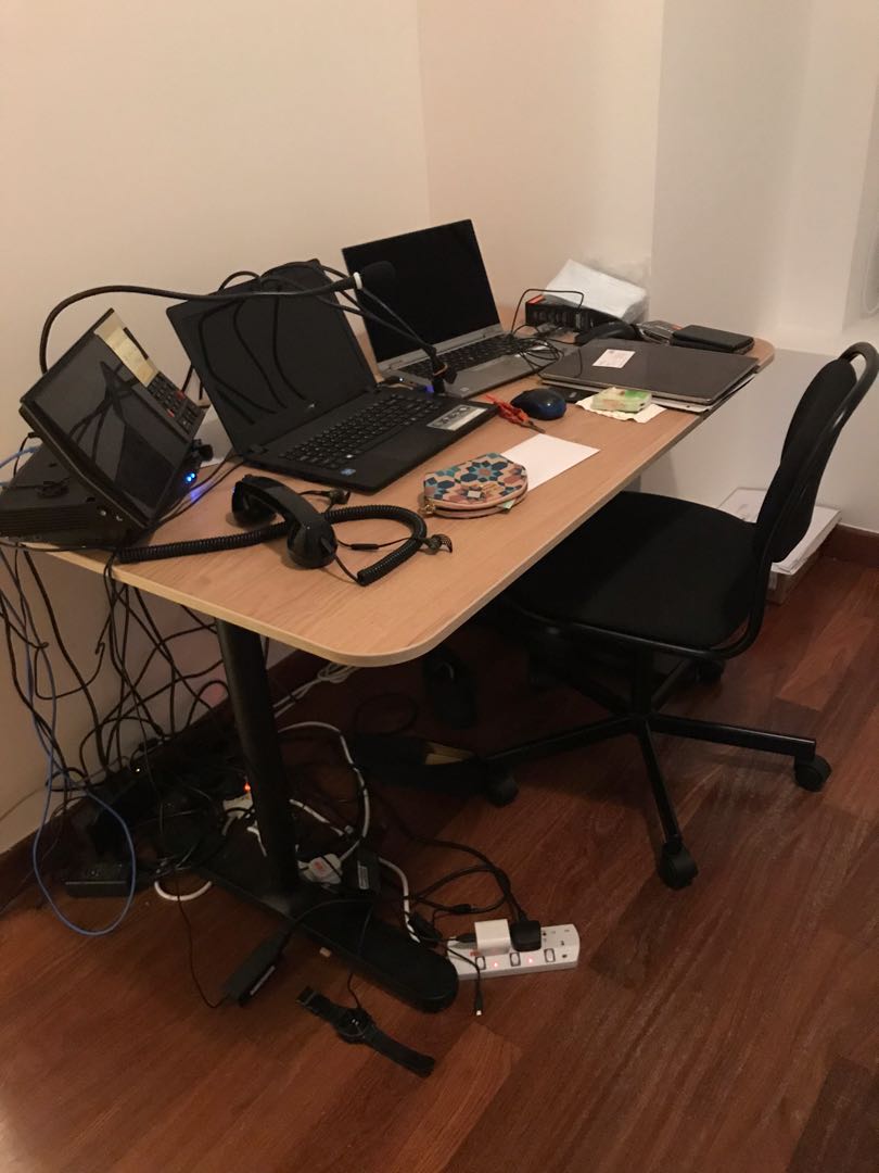 Wfh table and chair clearance