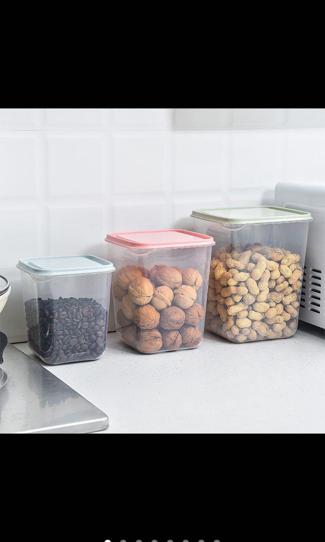 3 pc Plastic Food Container Set (Category: Storage Boxes & Baskets) located in Taguig. Submitted by endlessbliss_ph (Listing ID 1064535412, Image 2). Description: Swipe left for exact measurements. FOR PRE-ORDER 5-12 days ETA, usually arrives earlier.