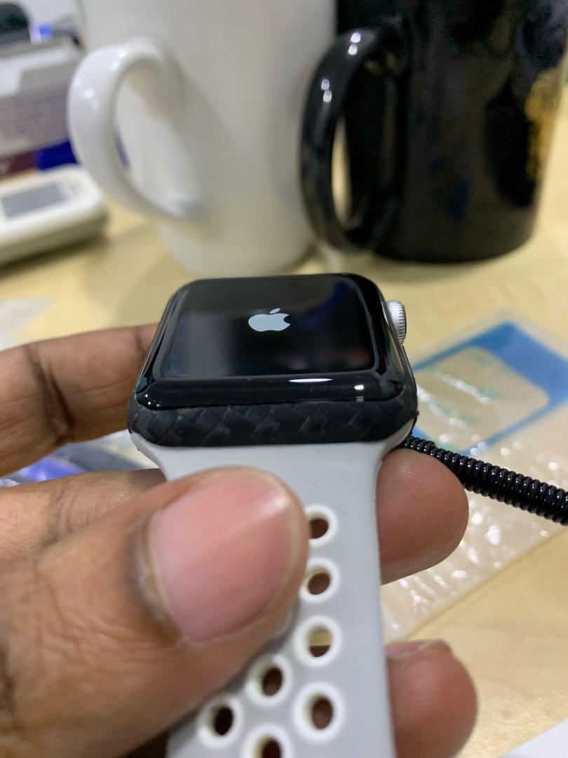 Apple Watch Series 3 42mm Nike Edition Spare Parts LCD Mobile