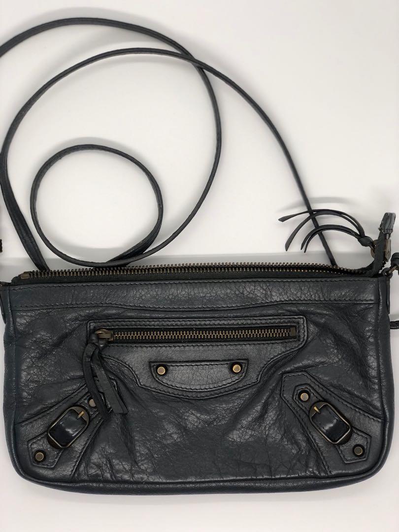 balenciaga hip black