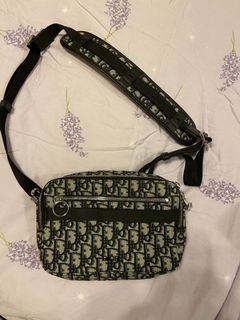 （分類：）位於 。 由 jojomanman 提交（商品編號 1064561900，圖片 1）。簡介： 。