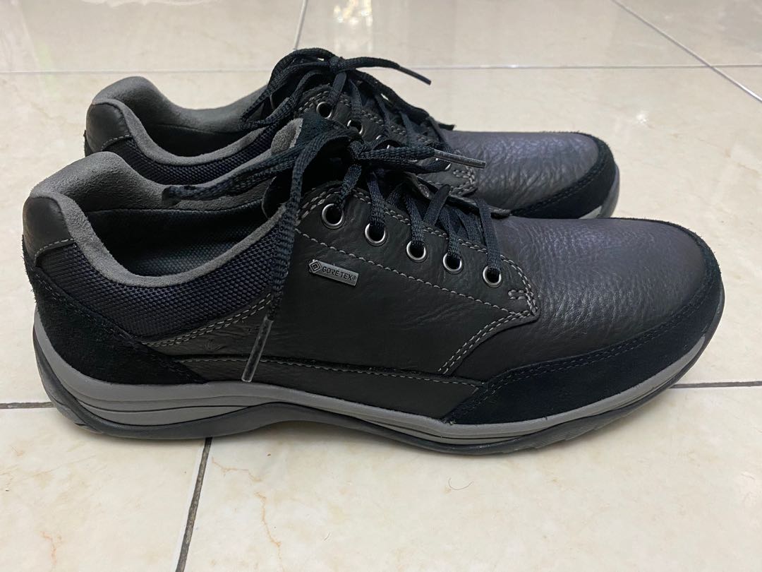 CLARKS BayStoneGo GTX Black Leather Men s Fashion Footwear Boots on Carousell