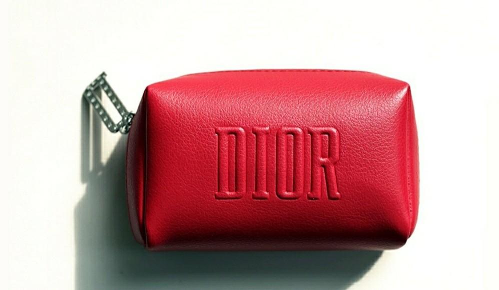 dior red pouch