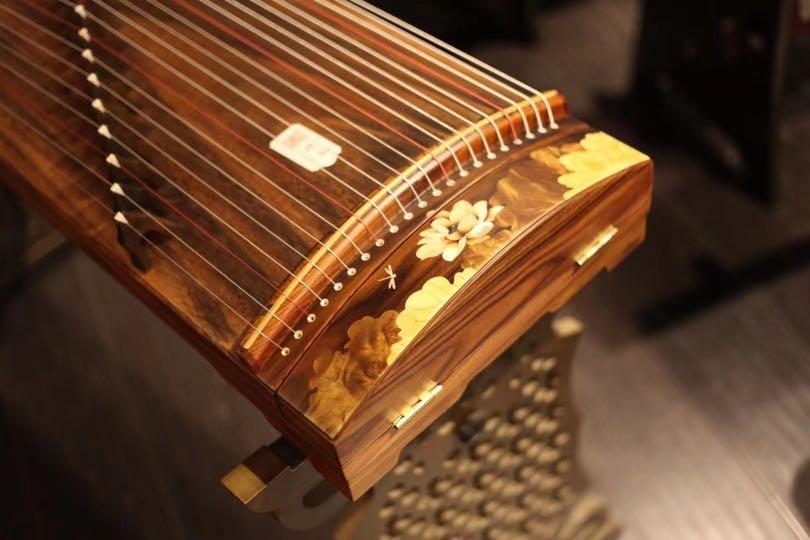 Gu zheng japanese guzheng small 1.3m Explosive zither, Hobbies & Toys