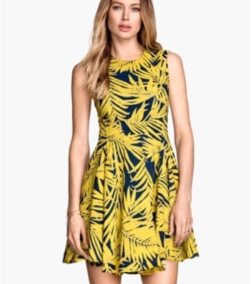 H&m tropical on sale print dress
