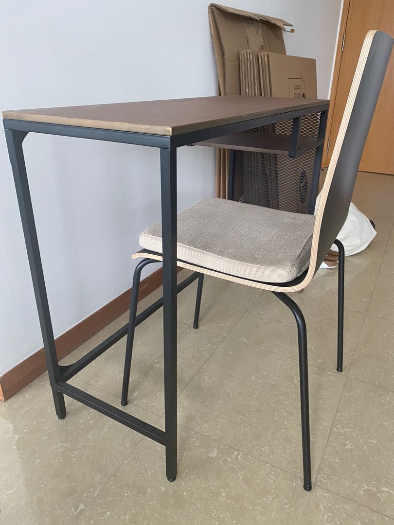 laptop table and chair