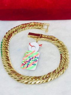 (Category: ) located in . Submitted by RealGoldPawnable18K21K24K (Listing ID 1064618107, Image 1). Description: .