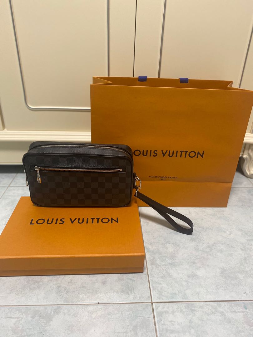 Louis Vuitton LV Kasai clutch new Grey Leather ref.518342 - Joli