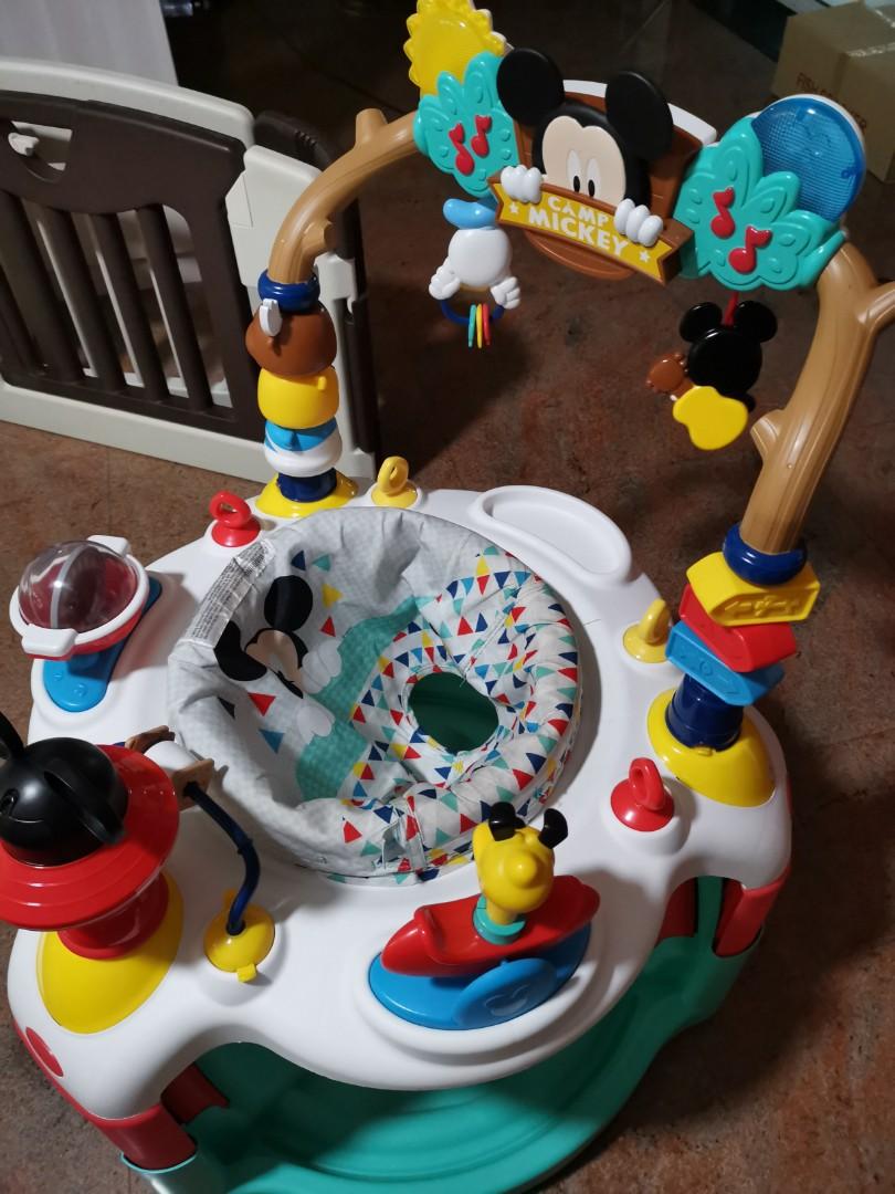 Mickey exersaucer top