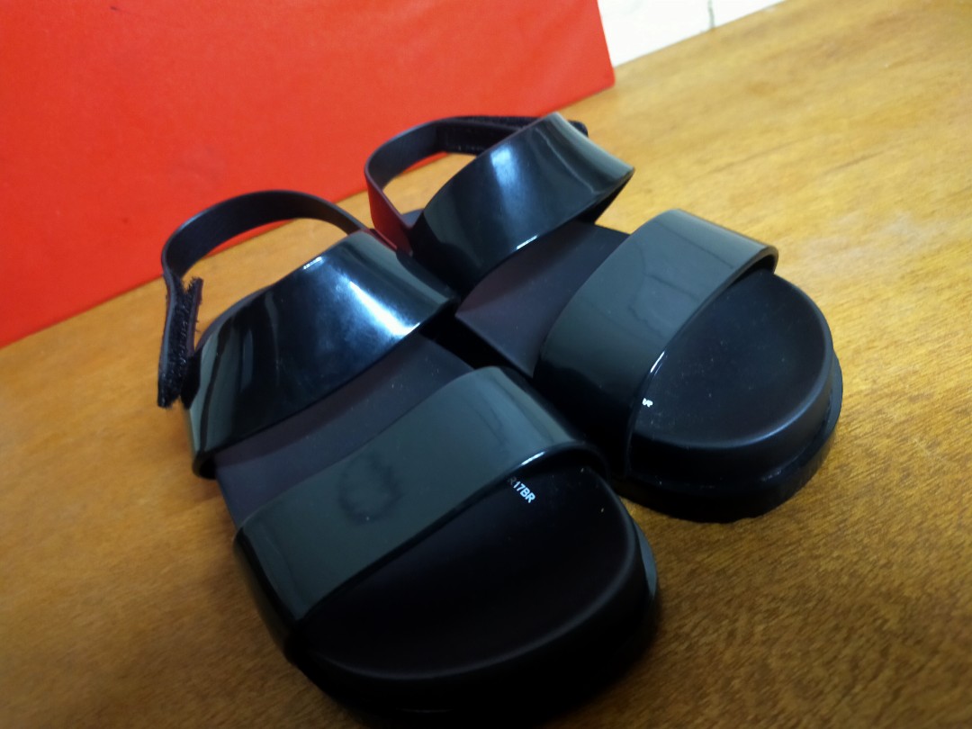 mini melissa sandals size 11