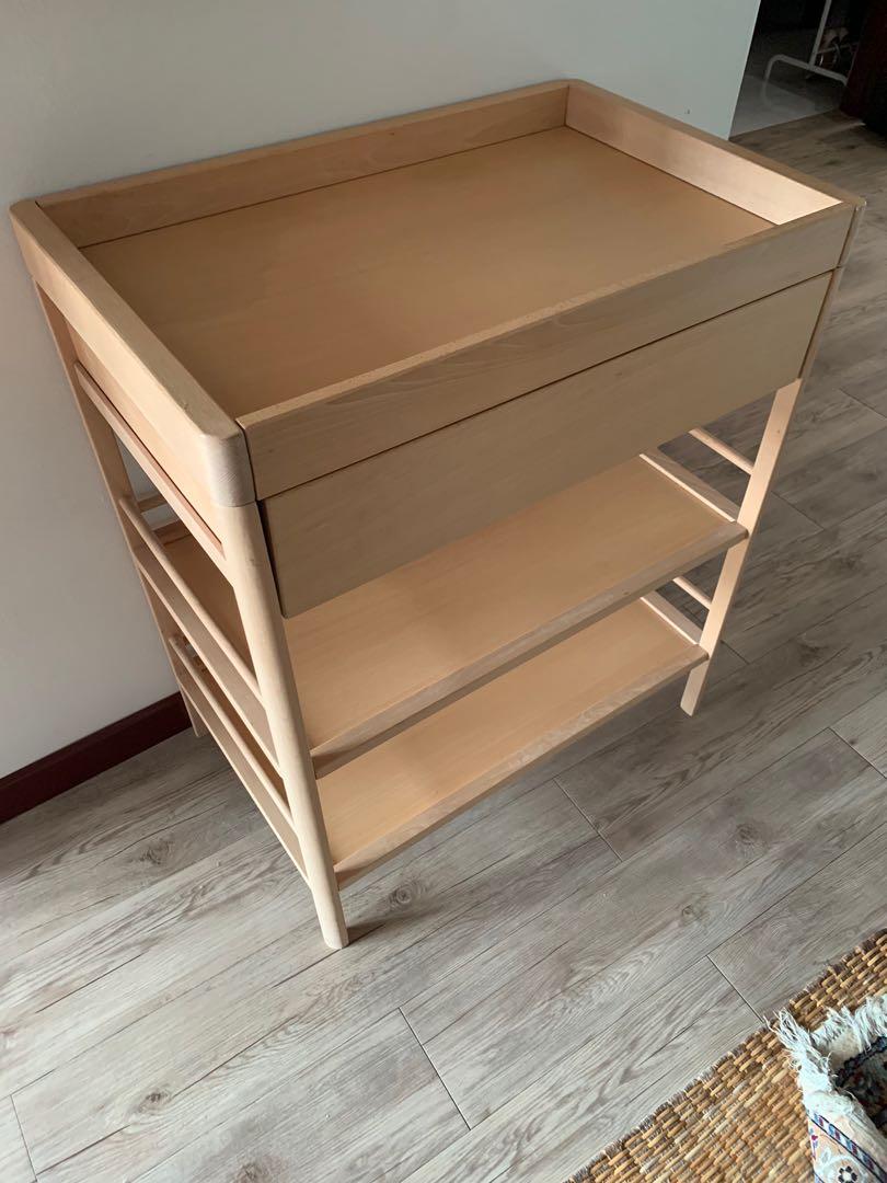 Open sales changing unit