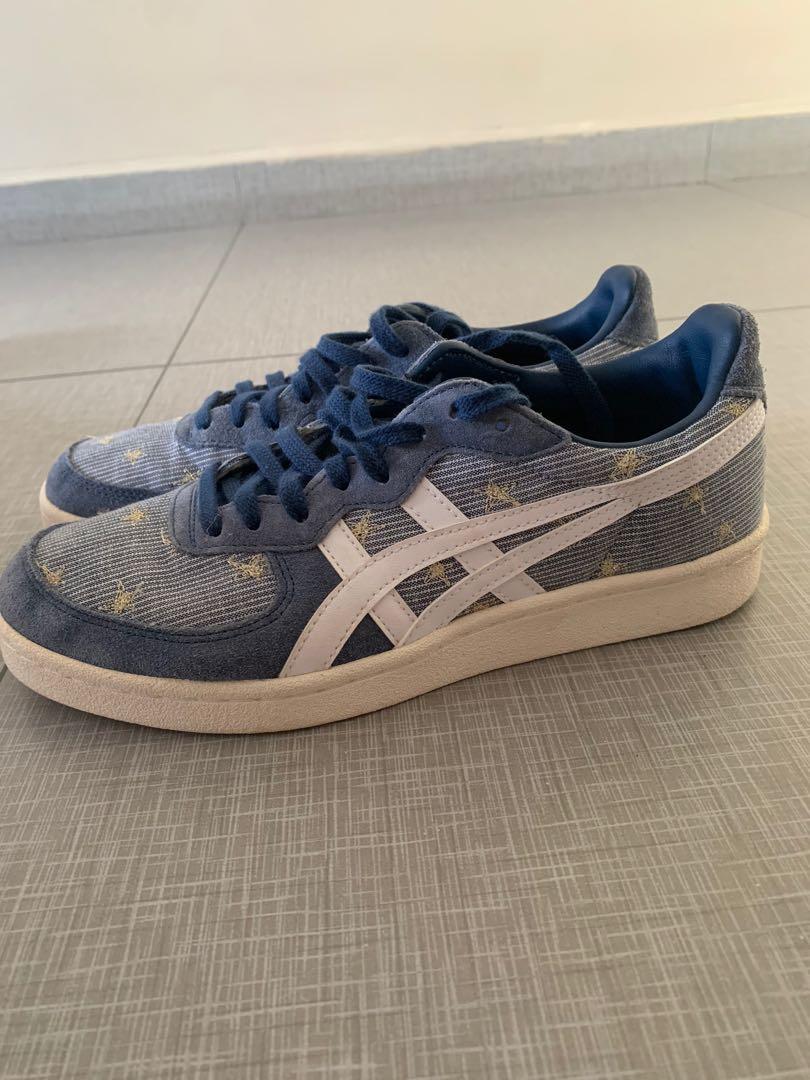 onitsuka tiger shoes (Category: Sneakers) located in Singapore. Submitted by sanasanaaa (Listing ID 1064540211, Image 3). Description: authentic comes with box bought for $140 nice and casual shoe comfortable EU 39.