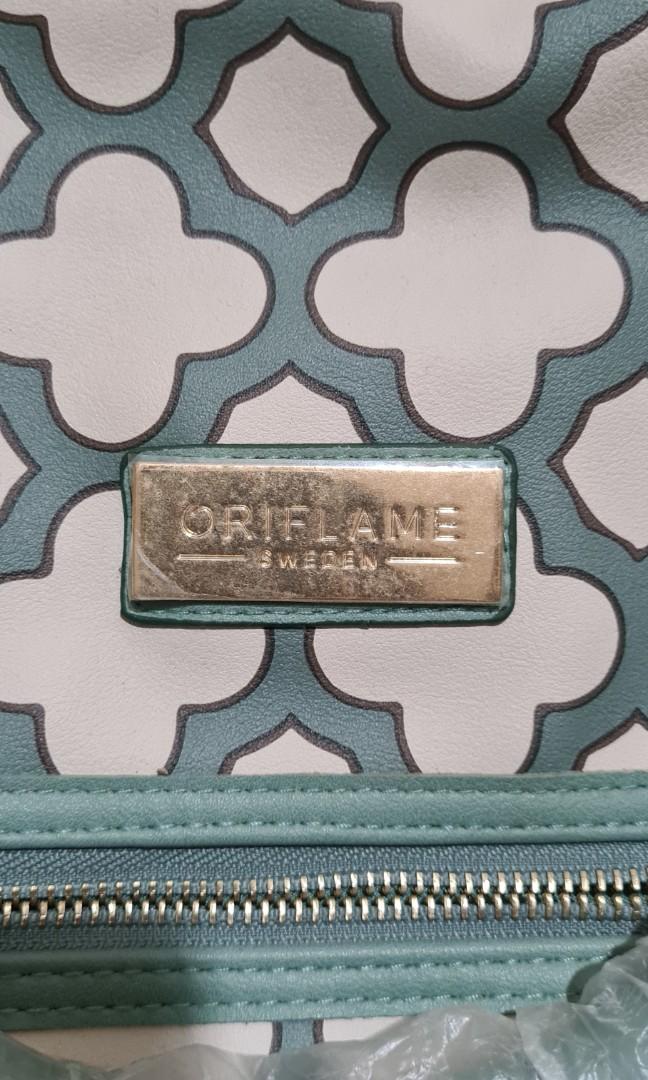 Oriflame brand new XL size bag. Can be used as a diaper bag also. Bless price