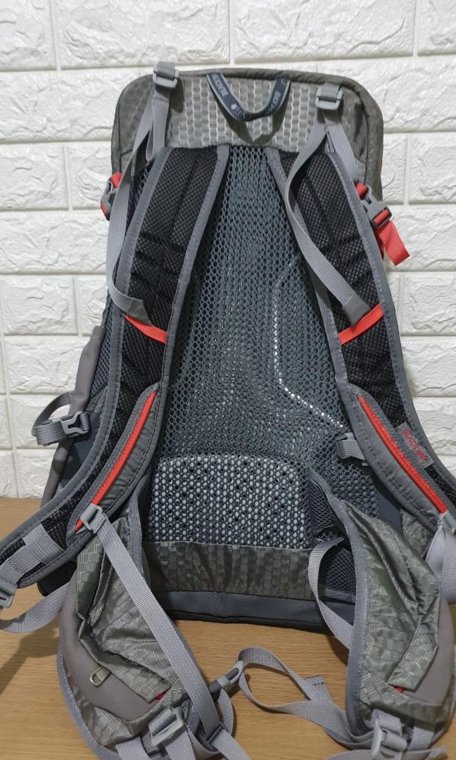 Black yak backpack best sale price