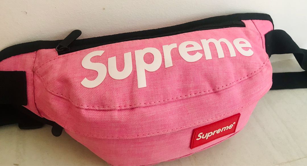 Supreme fanny bag sales