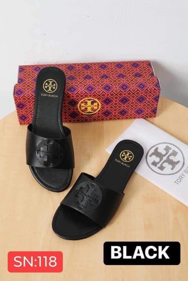tory burch flat flip flops