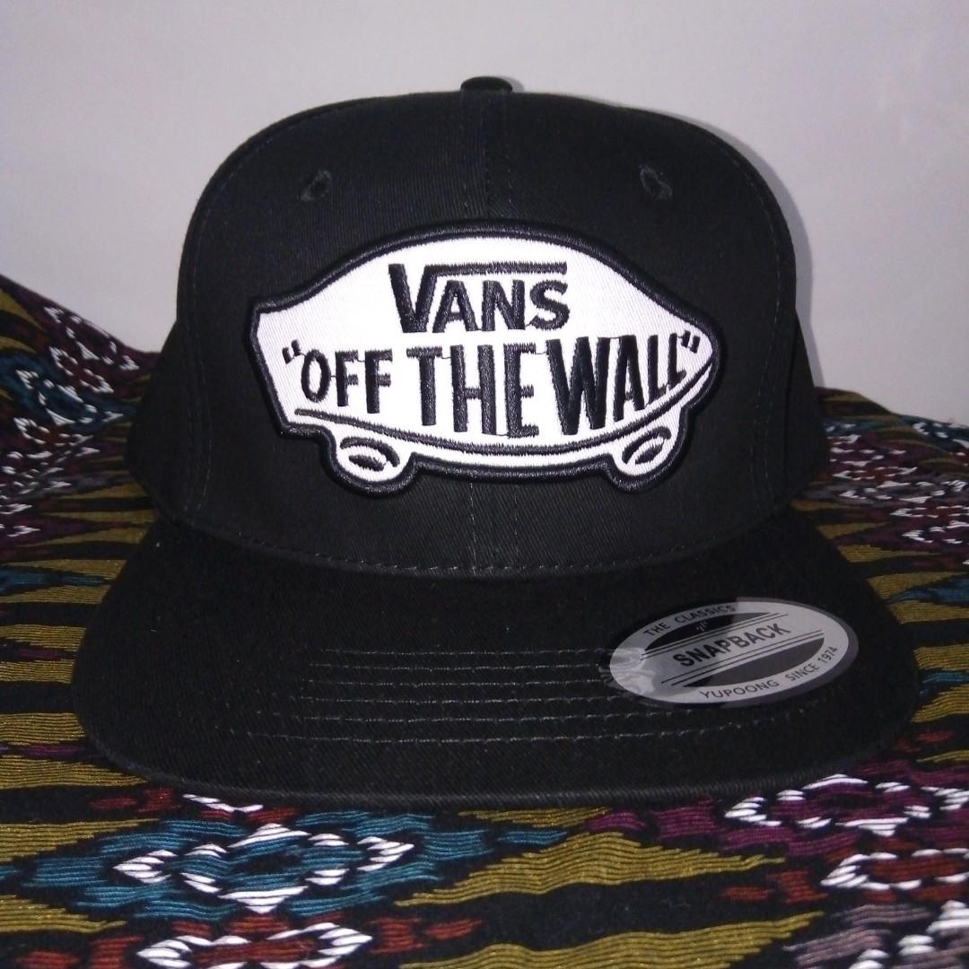 Van off the wall hats store