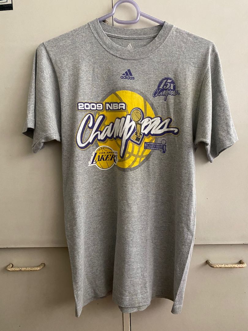 Vintage Lakers Adidas 2009 locker room championship size S Men s