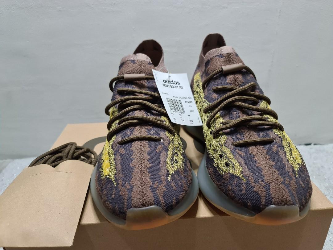 Yeezy 380 Lmnte, Men's Fashion, Footwear, Sneakers on Carousell