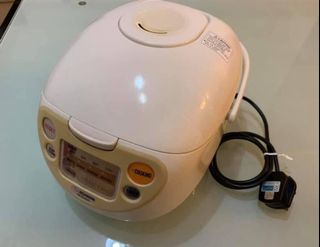 （分類：）位於 。 由 mlauie 提交（商品編號 1064637227，圖片 1）。簡介： 。