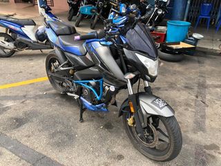 (Category: ) located in . Submitted by g.c.ann_motor (Listing ID 1064702704, Image 1). Description: .