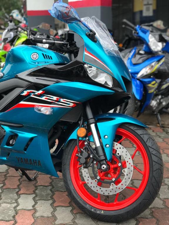 R25 CYAN METALLIC CASH LOAN AVAILABLE Motorbikes on Carousell