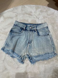 （分類：）位於 。 由 LamShoppingg 提交（商品編號 1064836591，圖片 1）。簡介： 。