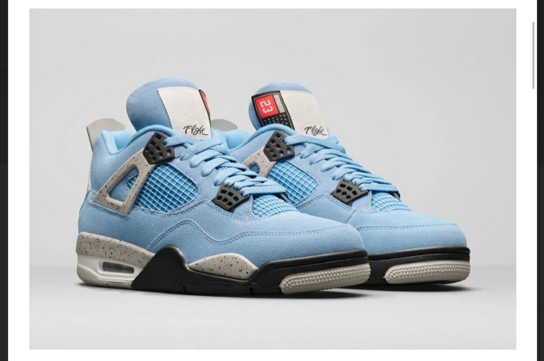 Air Jordan 4 Retro UNC