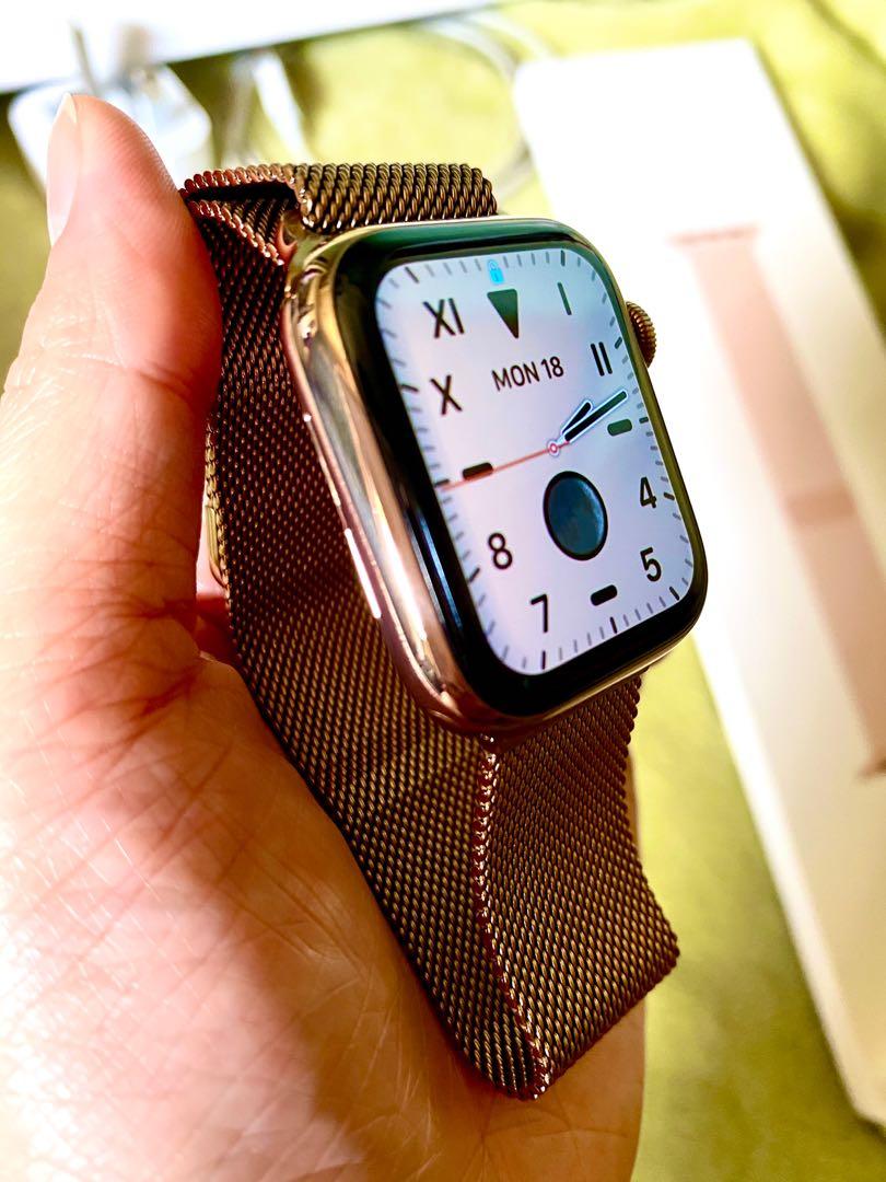 Apple watch series 5 gold stainless steel case with milanese loop outlet
