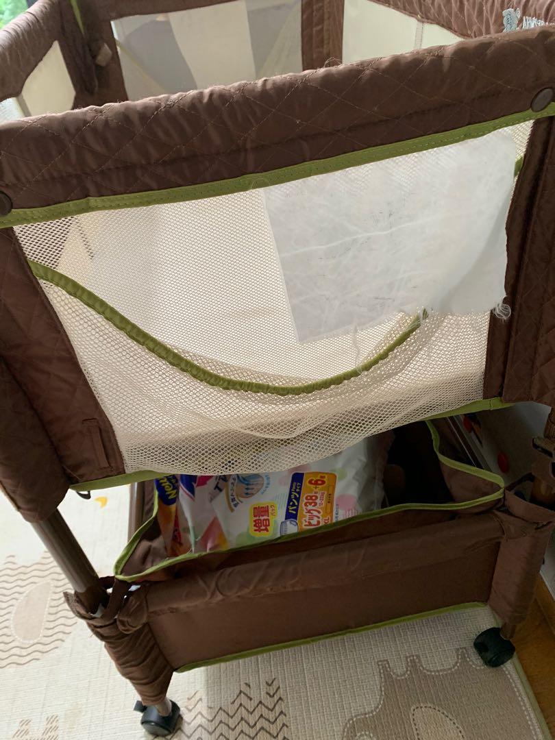 Arms reach clearvue cosleeper baby cot, Babies & Kids, Baby Nursery