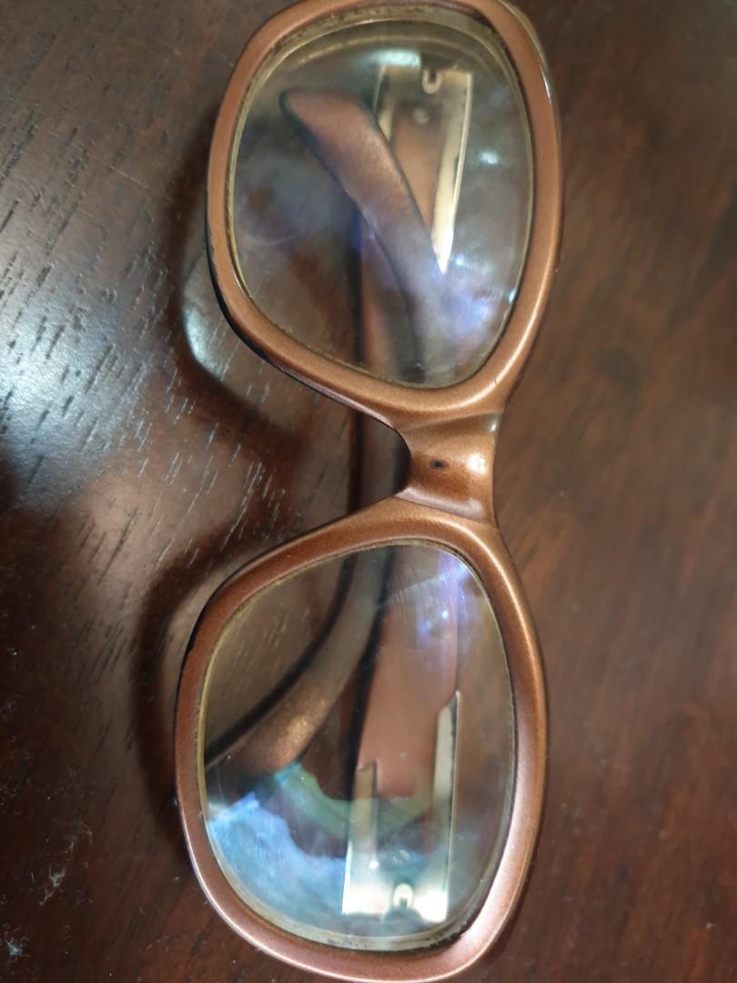 Authentic Escada eyeglasses (Category: Sunglasses & Eyewear) located in Quezon City. Submitted by mrstan777 (Listing ID 1064645291, Image 1). Description: Preloved with flaws, scratches, visible signs of wear (see pics) These are actually shades but lenses were replaced by photochromic lenses with grade and can be replaced hinges feel loose but probably can be tightened I'm really not sure Used by my sister before she left for UK.