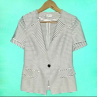 (Category: ) located in . Submitted by thrifttops (Listing ID 1064852464, Image 1). Description: .
