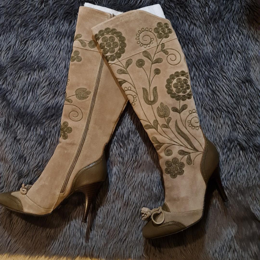 Sam edelman embroidered boots cheap