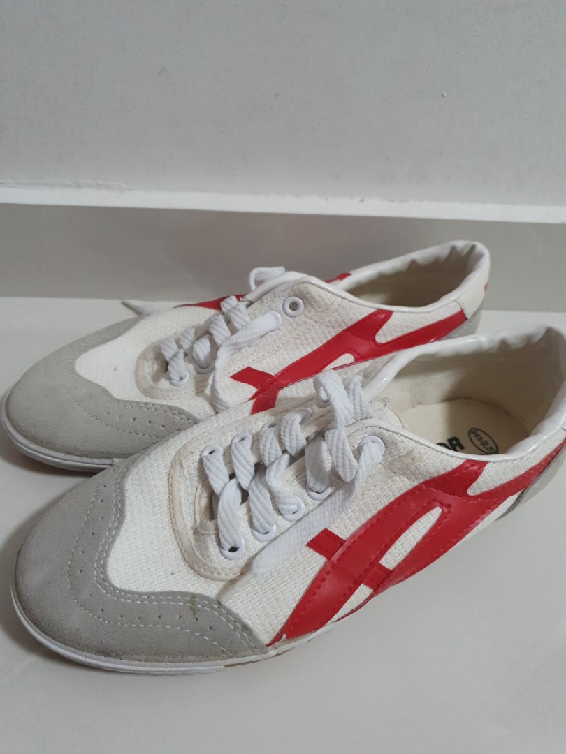 China Onitsuka Tiger, Women's Fashion, Shoes, Sneakers on Carousell