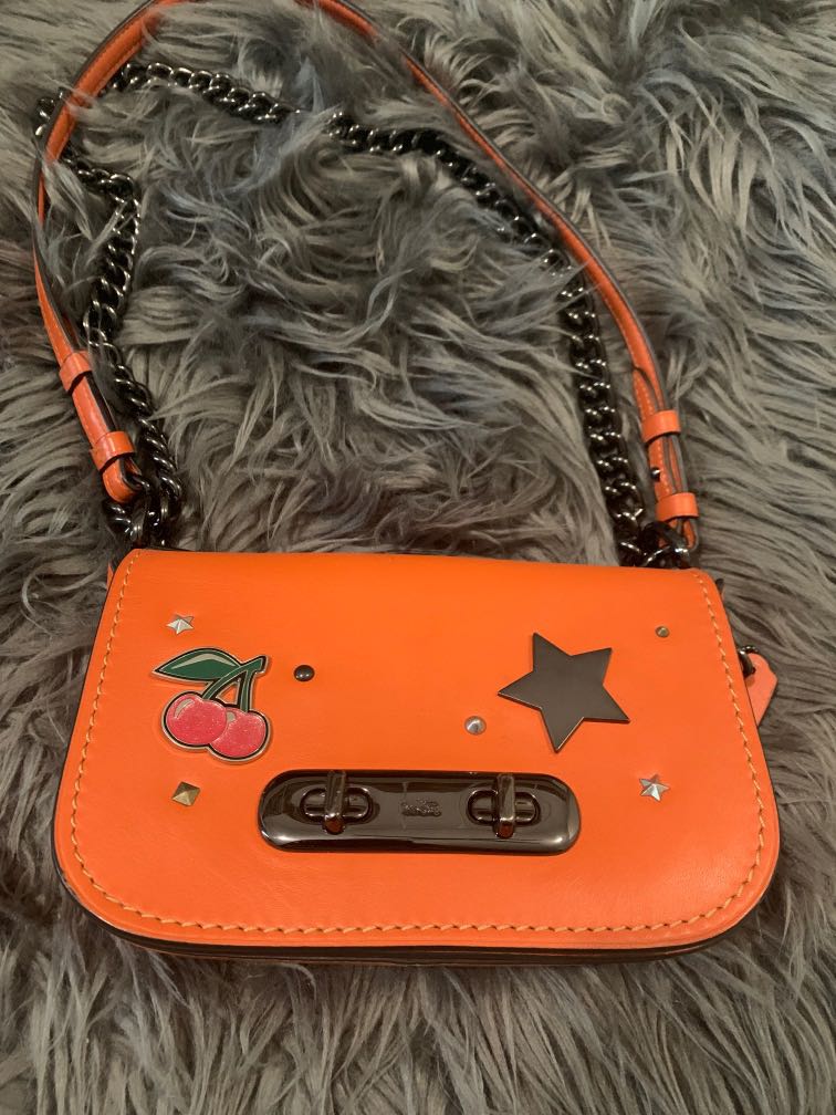 Coach swagger shoulder sales bag 20 review