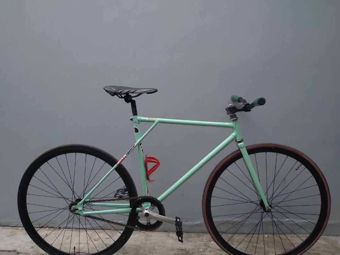 triple triangle fixie frame