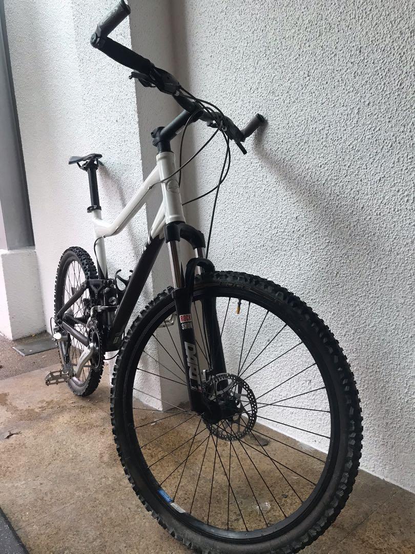 Giant top yukon fx3