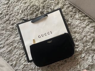 gucci beauty bag velvet