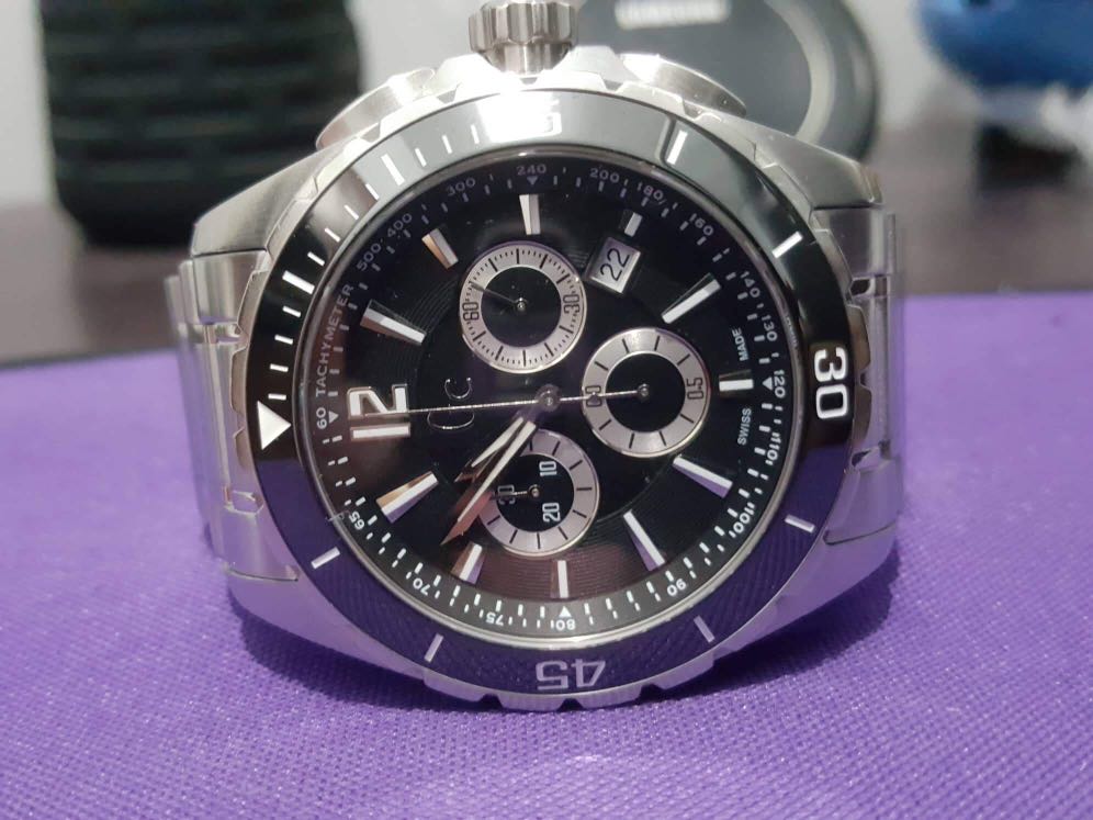 Gc x76002g2s top