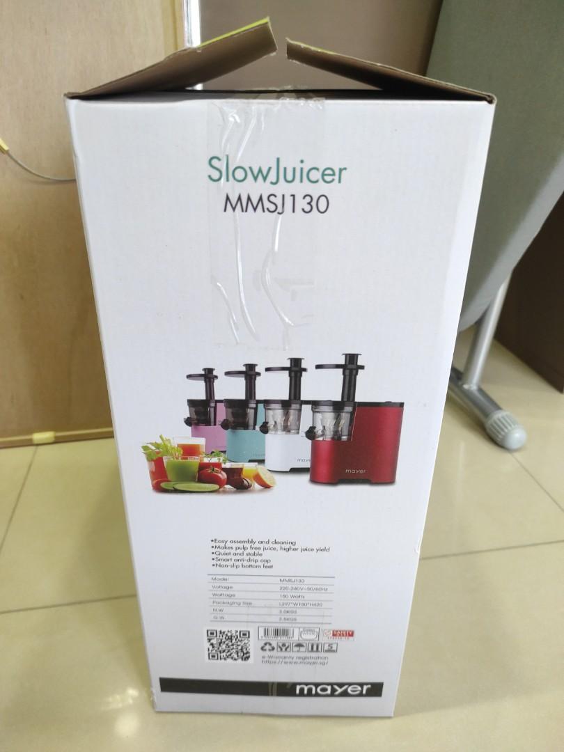 Juice maker (Category: Juicers, Blenders & Grinders) located in Singapore. Submitted by bulaien83 (Listing ID 1064739488, Image 3). Description: Juice lover you might like this..